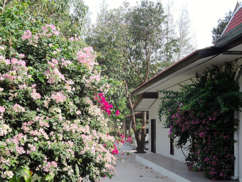 Mango Spa & Resort Hua Hin Exterior foto